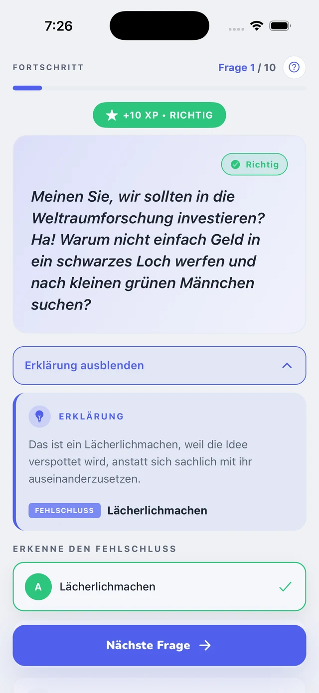 Eine beantwortete Frage mit ausgeklappter Erklärung und benanntem Fehlschluss